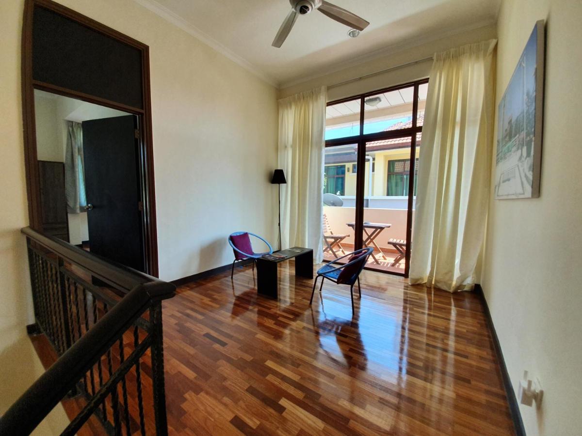 Eden Cosy Living Apartment Batu Feringgi Exterior foto