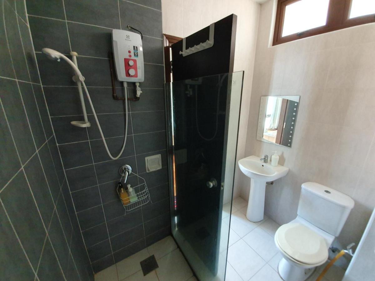 Eden Cosy Living Apartment Batu Feringgi Exterior foto