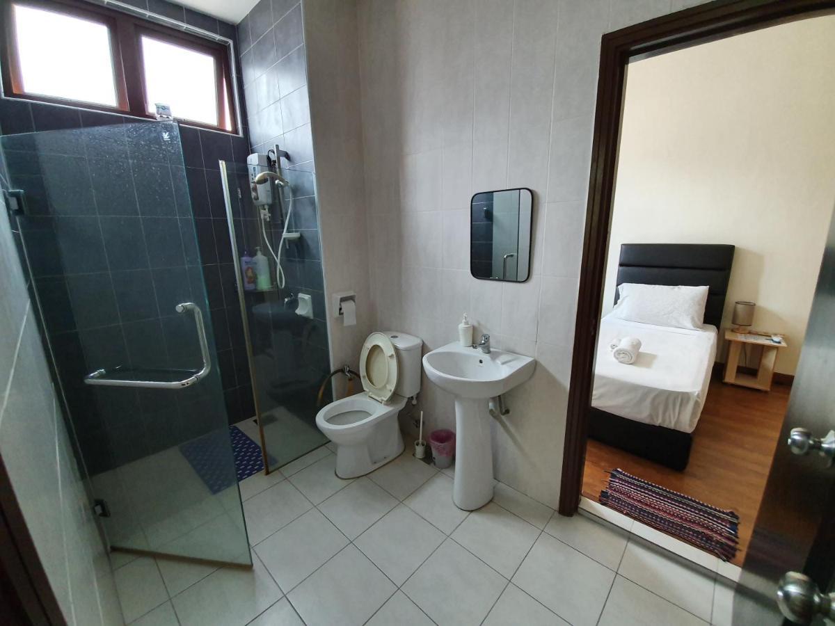 Eden Cosy Living Apartment Batu Feringgi Exterior foto