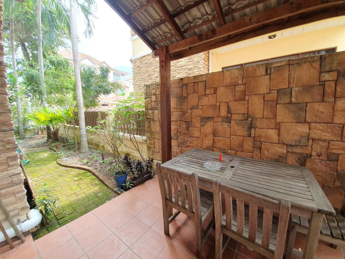 Eden Cosy Living Apartment Batu Feringgi Exterior foto